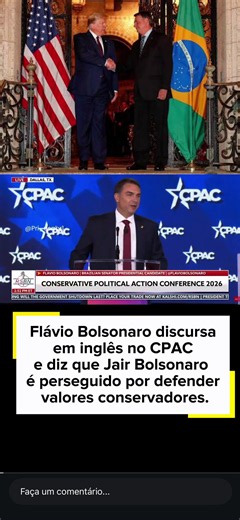 Flávio Bolsonaro discursa em inglês no CPAC e volta a defender Jair Bolsonaro nos EUA O senador Flávio Bolsonaro participou de mais uma edição da CPAC, considerado um dos maiores encontros conservadores do mundo, realizado nos Estados Unidos. Durante o discurso, feito em inglês, Flávio voltou a defender o ex-presidente Jair Bolsonaro e comparou a situação política do pai à do presidente norte-americano Donald Trump. Na fala, Flávio afirmou que Jair Bolsonaro estaria sendo alvo de perseguição pol