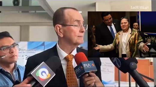 Que manda a decir el corrupto de Julio Rivera Clavería, quien es el aspirante número 6 para dirigir el MP, que el trabajo de la niacomosiama tiene que ser reconocidoCon esto se demuestra que está del lado de la corrupción e impunidad, además de ser parte del #PactoDeCorruptos