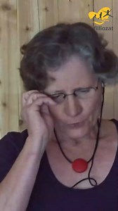 Vous ne savez plus comment gérer le moment du coucher parce que votre enfant a peur du noir ? Et si vous l'accompagniez pour lui permettre d’apprivoiser sa peur du noir ? Et s'il y avait un élément dans sa vie qui a pu créer cette peur de l’obscurité ? Éléments de réponse en vidéo ! Ces derniers temps, la société tout entière s’est crispée dans la peur. Quel impact sur nous, sur nos enfants ? Notre circuit de stress est très utile pour nous permettre de faire face aux dangers et à nous adapter à