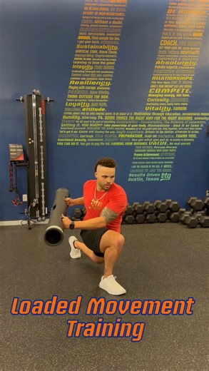 Loaded movement training with the ViPR Pro! Our friends at @viprpro describe Loaded Movement Training as task-specific, whole-body integrated, multi-planar exercise that involves moving or resisting an external load. Our philosophy at Train 4 The Game aligns with those principles, which is why you see us using the ViPR Pro often! Here, Coach Khalil performs two different movements. Then, he strings them together to challenge the entire system with complexity, coordination, and rhythm. 🔷These mo