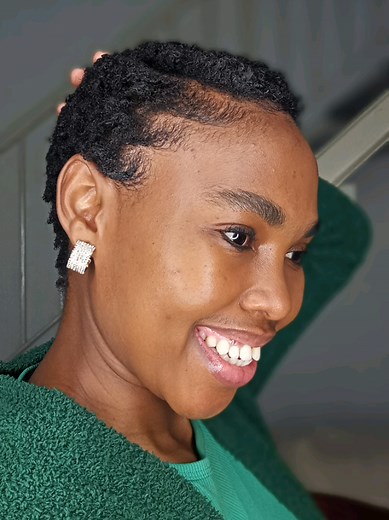 Short Hair Styling with Black Wax Gel by Sofnfree