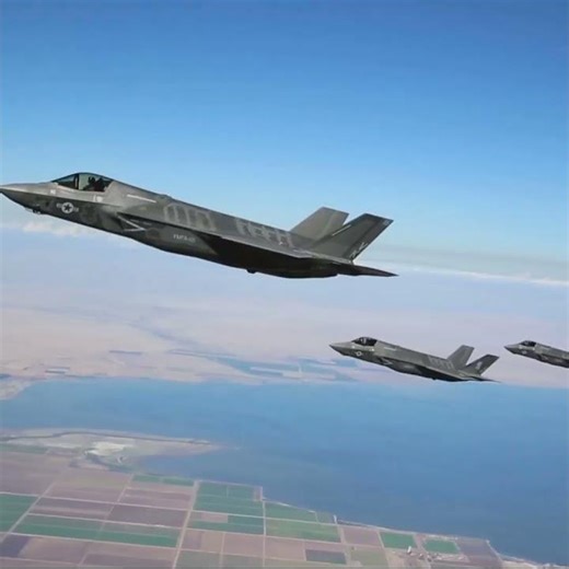 US F-35B Lightning II Joint Strike fighter #shorts