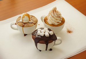 The Cutest Fall-Inspired Mug Cakes Starring Pumpkin Spice, Apple Cinnamon and Hot Chocolate