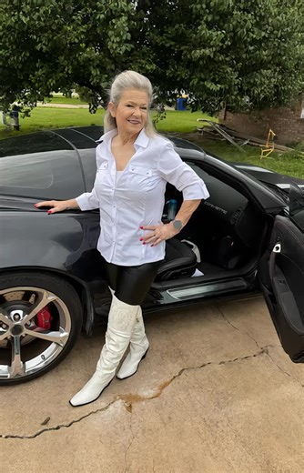 Muffin2682 (@muffin2682)’s videos with Under The Sea - The Main Street Band & Orchestra