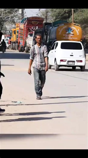 Part 1__Selfie With Stranger Prank ##funny #foryoupage❤️❤️ #prank #100k #fyppppppppppppppppppppppp