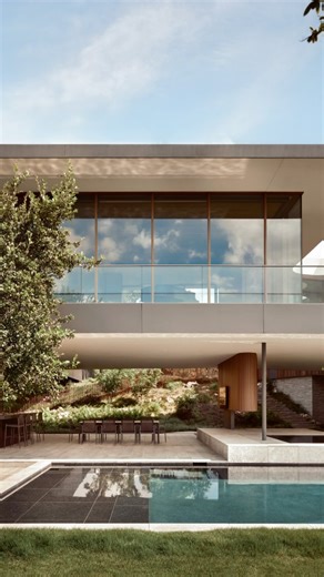 Video Feature • City Park Residence by @alterstudio reveals how architecture can frame both distance and proximity. Through contrasting views of sweeping cityscapes and enclosed gardens, the home invites reflection. Its restrained palette and precise detailing underscore a long-term vision for enduring design. This is a home that connects generations through architecture. Head to the link in bio to watch the full video on The Local Project. Photography by @caseycdunn. Architecture and interior d