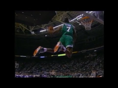 Dee Brown - 1991 NBA Slam Dunk Contest (Champion)
