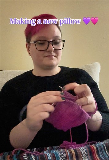 Making a New Pillow: Unique Knitting Ideas