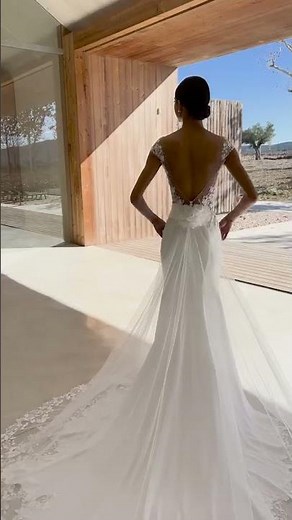 Open back Mermaid Wedding Dress | ALDANE gown from Rosa Clará 2025 collection