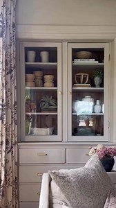 I love this original cabinet in our living room, but the glass doors have such a terrible glare! So much so you can barely see, or enjoy the contents of the cabinet. I realized- this is our home and I can remove these doors if I want to… so I did! Maybe one day I will want them back on and if/when that day comes, putting them back on will be as simple as taking them off was! No regrets, except not doing this sooner ♥️ | Kismet_house