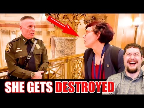 Minnesota Democrat tries CONFRONTING Border Patrol Commander, she gets HUMILIATED