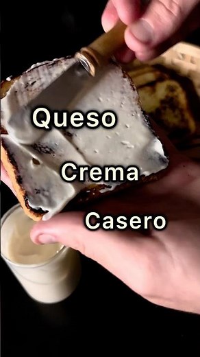 Queso crema.