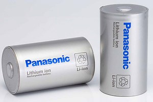Cette invention de Panasonic va « booster » l'autonomie de toutes les Tesla de 16 %