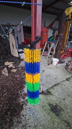 diy cow scratcher pt3 #westofireland #countryside #welding #diy #farming