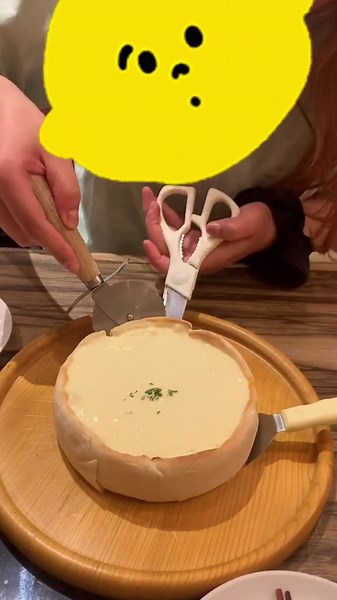 シカゴピザ#これなに #おすすめ #おすすめスポット #おすすめにのりたい #シカゴピザ #食べ物