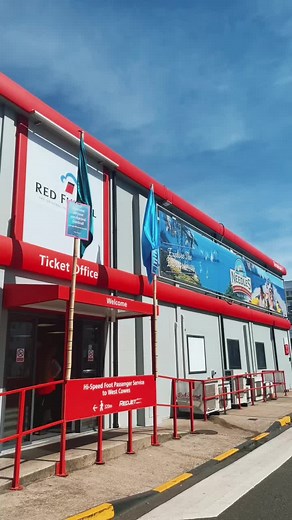 Day 1 complete! What a great start to the Isle of Wight Festival. We can’t wait to see more of you throughout this weekend 💃🍻🪩 #iow2022 #iowfestival #festivalseason