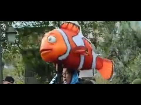 Pixar play parade finding Nemo 2020