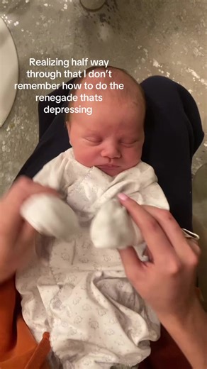 Mastering the Renegade Dance Moves