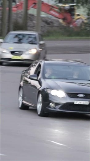 MASSIVE TURBO FLUTTER! #falcon #barra