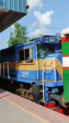 Benapole express train 🚂 #train #railway