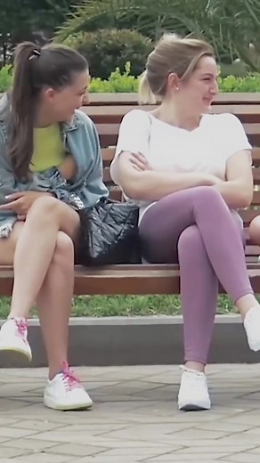 Girls’ Reactions to Funny Prank Shocks #fyp #funny #funnyvideos #funnymoments #fail | 07funyprankvideo