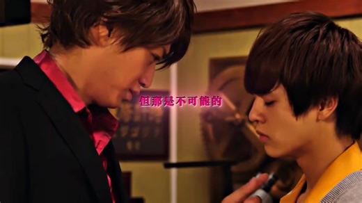 “王吗？但你在我面前只能算是个萝莉”