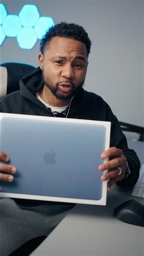 Testing the new MacBook Neo for my real workflow. Davinci Resolve• Lightroom #macbookneo