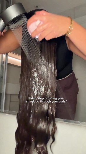 can't stop won't stop 😌 shampoos @vichy_dercos @vichylaboratoires curls and coils @k18hair_uk peptide prep shampoo 🩷🩷🩷 #curlyhair #shampoobrush #hairtok #curltok | curlswithkeish