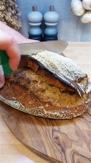 Spelt Flour Sourdough Bread Ingredients: ✅ 170g sourdough starter (100% hydration) ✅ 260g water ✅ 420g wholemeal spelt flour ✅ 11g salt Method: Same as our regular sourdough. Why spelt? It’s an ancient grain with a nutty flavour—easier to digest than modern wheat (but not gluten-free). Want the full method for our regular sourdough? Check the SOURDOUGH Highlight on our Instagram or scroll through our feed — alternatively comment BTB to get our book with the full recipe! P.S. The book also includ