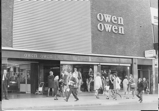 19 nostalgic pictures of Preston shops that will remind you of the city's past