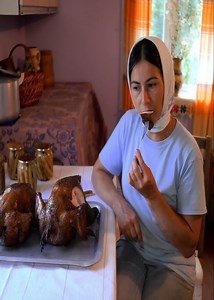 37K views · 1.7K reactions | WOMAN RUNS A FARM IN THE MOUNTAINS ALONE! Cooking smoked chicken | Life And Foods | Facebook