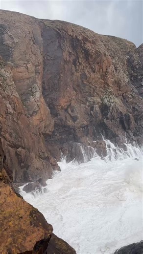 Arranmore Lighthouse steps off limits today but oh my how spectacular it was! @arranmoreferry_ @earlysbar | Institute Of Study Abroad Ireland