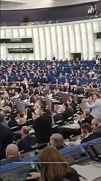 ‘Send them back’ chants in EU Parliament after anti-migrant bill passes | AJ #shorts