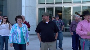 Bundy's son pleads not guilty; detained pending standoff trial