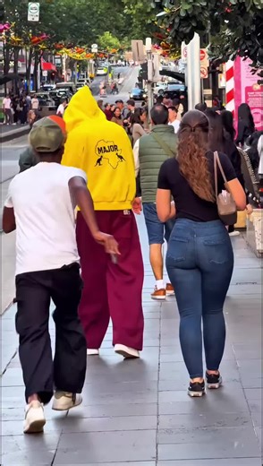 #BalliBotMogis #TrendingReels #FYP #ViralTikTok #MillionViews #TrendingReels #Foryoupage #FYP #RobotVibes #innovation #TechMagic #SmartBot #AlTrend