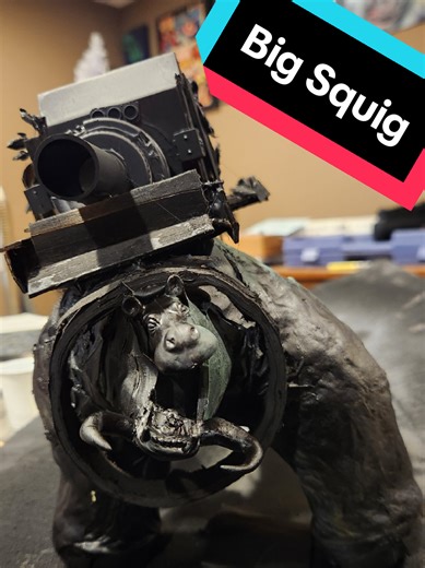 Ive been making my own custom handmade Gargantuan Squiggoth for my Orks to ride to the WAAAAGGGGHHHHH!!! this has been so fun to build and it's cost me barely anything to do! let me know what you think! #kitbash #orks40k #spacemarines #warhammer40k #customminifigures