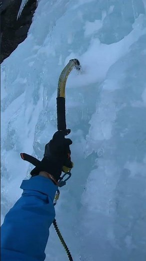 Hydnefossen - a classic ice climbing route in Hemsedal, Norway