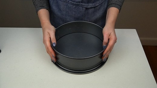 Watch Why I Like the Nordic Ware 9inch Springform Pan on Amazon Live