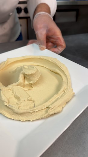 1.3M views · 21K reactions | HOW TO MAKE HUMMUS #chefsdoor #shawarma #arab #restaurant #mississauga #arabtiktok #food #fyp #foryoupage #foryou | Chef's Door | Facebook