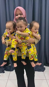 65K views · 5.4K reactions | Mama cakap ni last dia dukung dorang tiga sekali sebab mama dah tak larat | Syed Mohd Faiz Al-Shahab | Facebook