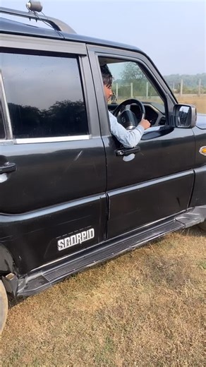 Babu_♥️ on Instagram: "कुछ रिश्ते किराये के मकान की तरह होते हैं.. उन्हें कितना भी सजा लो, कितना भी अपना बना लो लेकिन कभी अपने नहीं होते ! 💯🥹भरोसा तोड़ने वाले से बड़ा मूर्ख कोई दूसरा नहीं हो सकता क्योंकि वो अपने स्वार्थ के लिए एक अच्छे इंसान को खो देता है 💯 दुनियां की सबसे बड़ी कला हैं, हर परिस्थिति में खुद को शांत रखना..।❤️‍🔥"