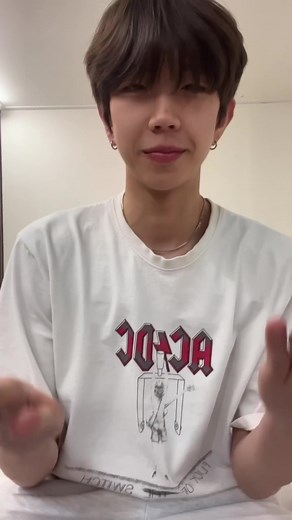 이수만둘의 틱톡 형제 춤 추는 영상