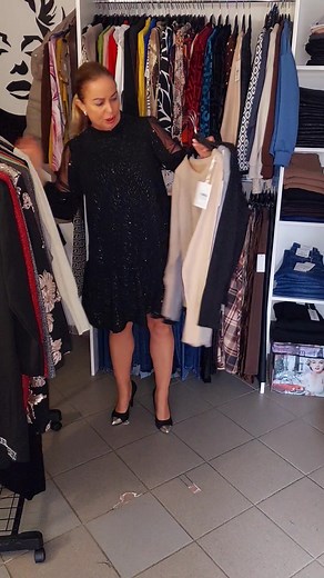 BUTIK MONROE FASHION❤️🩷💚🧡 TÁNCSICS M 3/C 👣👄👣 9-12 13-17 🎄🎅👸🤴 7/6..folyt.köv🌹 | Butik Monroe Fashion