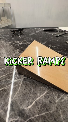 Kicker Fingerboard: Compact, High-Powered Fun