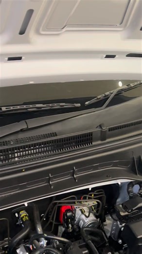 YOURcarADVISOR🚗 | Venue 2026🔥: Can't believe they skimped on the wiper washer fluid - just using water?!#hyundai #yourcaradvisor #venue | Instagram