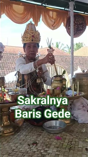 Sakralnya Tari Baris Gede Warisan Budaya Bali