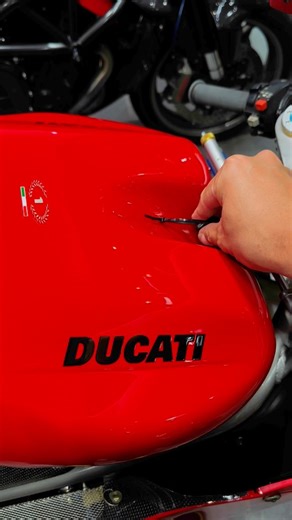 2.6K views · 218 reactions | Engine Therapy  Revving up these timeless beauties while the rain falls #Ducati #DucatiDesmo #Ducati748 #Ducati996 #Ducati998 #DucatiMatrix #Matrix998 #MotorcycleReels #TimeLessDesign #DucatiLove #HeavyRain #Badweather #MotorcycleLove #Instamoto #Midnightpost | 文偉電單車 - Man Wai Motorcycle Centre | Facebook