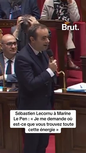 Sébastien Lecornu à Marine Le Pen : « Je me demande où est-ce que vous trouvez toute cette énergie » Une réponse sur le ton de l’humour en référence au passage récent de Jordan Bardella dans l’émission « Quelle époque » sur France 2 où le président du RN utilisait à plusieurs reprises cette phrase. | Brut