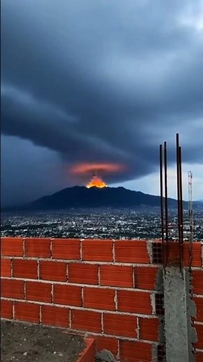 End of the World? Terrifying Explosion Simulation Caught on Camera! ☢️🔥