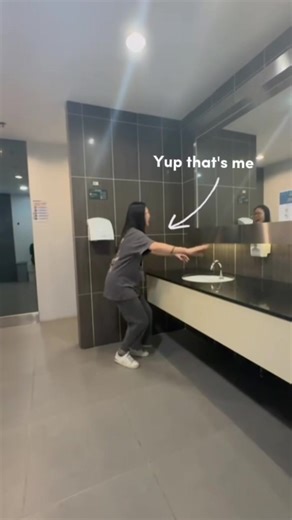 Cubicle Horror Prank: A Scary Washroom Experience